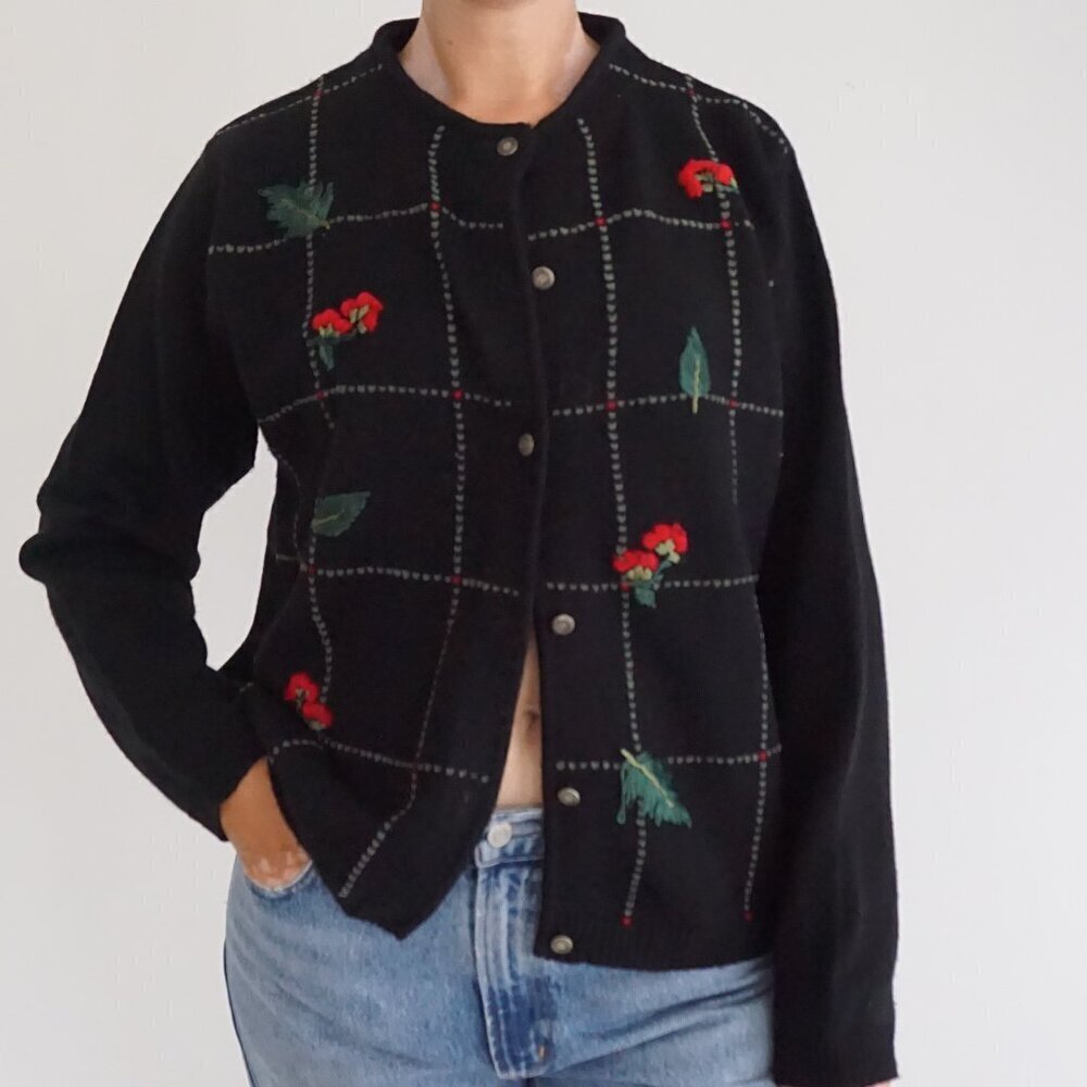 Vintage Chinawear Black Embroidered Grid Knit Button Cardigan Grandmacore  L